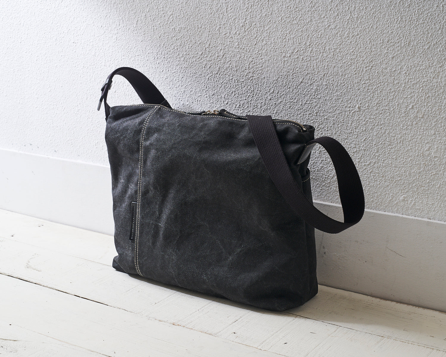 フェイス ショルダーバッグ YNM1304