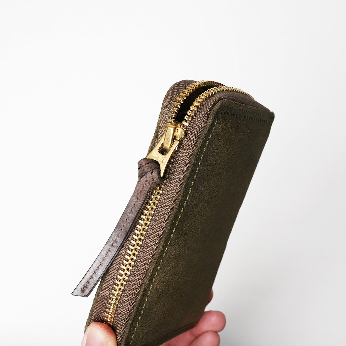 Oil suede round zipper half wallet FZKM11