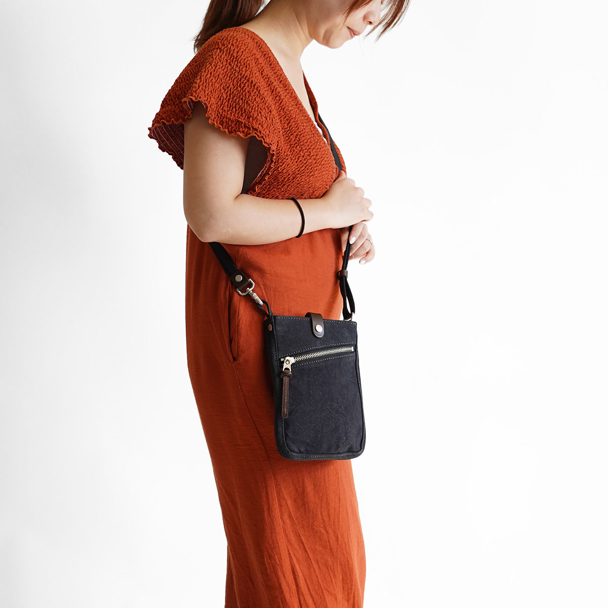 カラーバイオ ポケットミニショルダーバッグ GRN1528