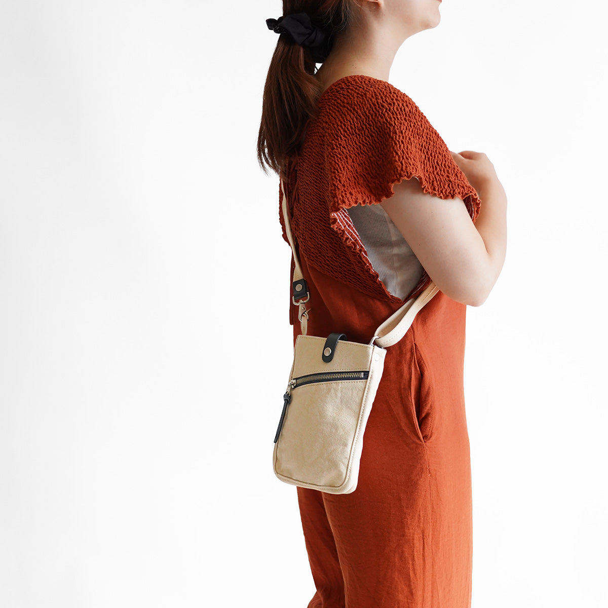 カラーバイオ ポケットミニショルダーバッグ GRN1528