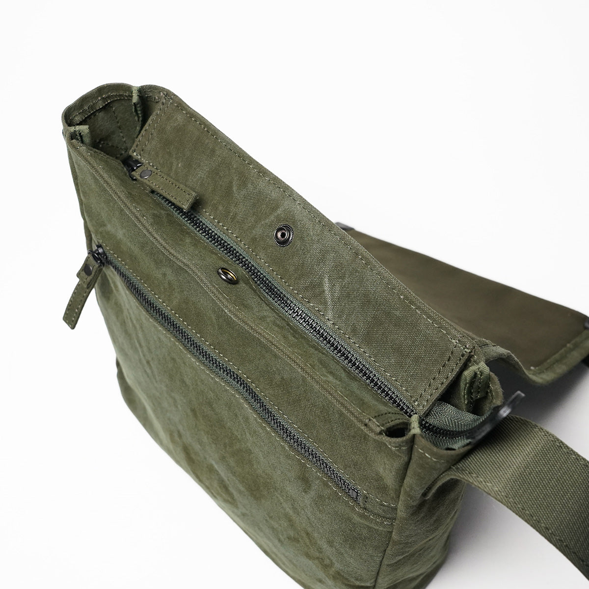 TIGER CANVAS - Tiger Canvas - Shoulder Bag with Flap (Small) GRN881