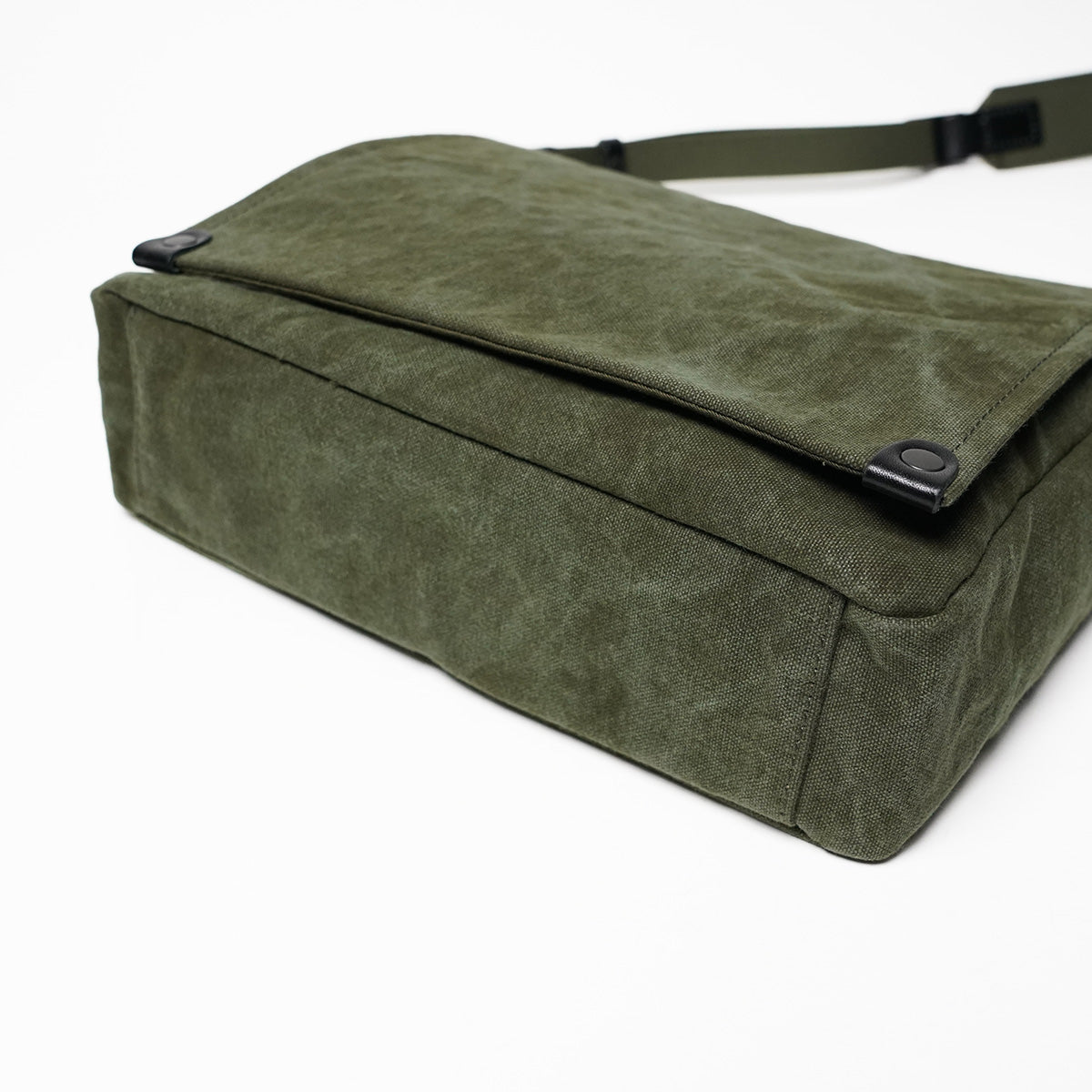 TIGER CANVAS - Tiger Canvas - Shoulder Bag with Flap (Small) GRN881