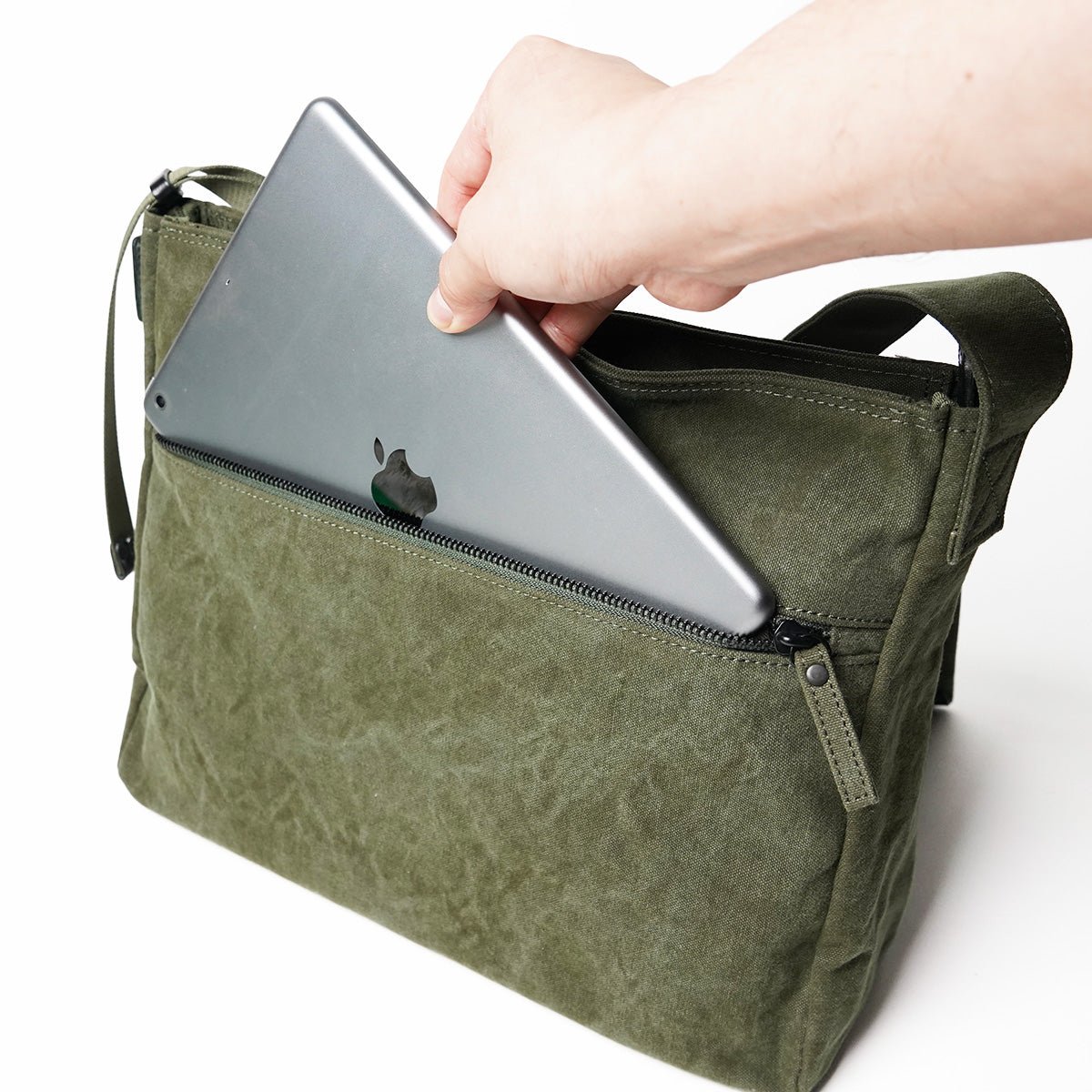 TIGER CANVAS - Tiger Canvas - Shoulder Bag with Flap (M Size) GRN882