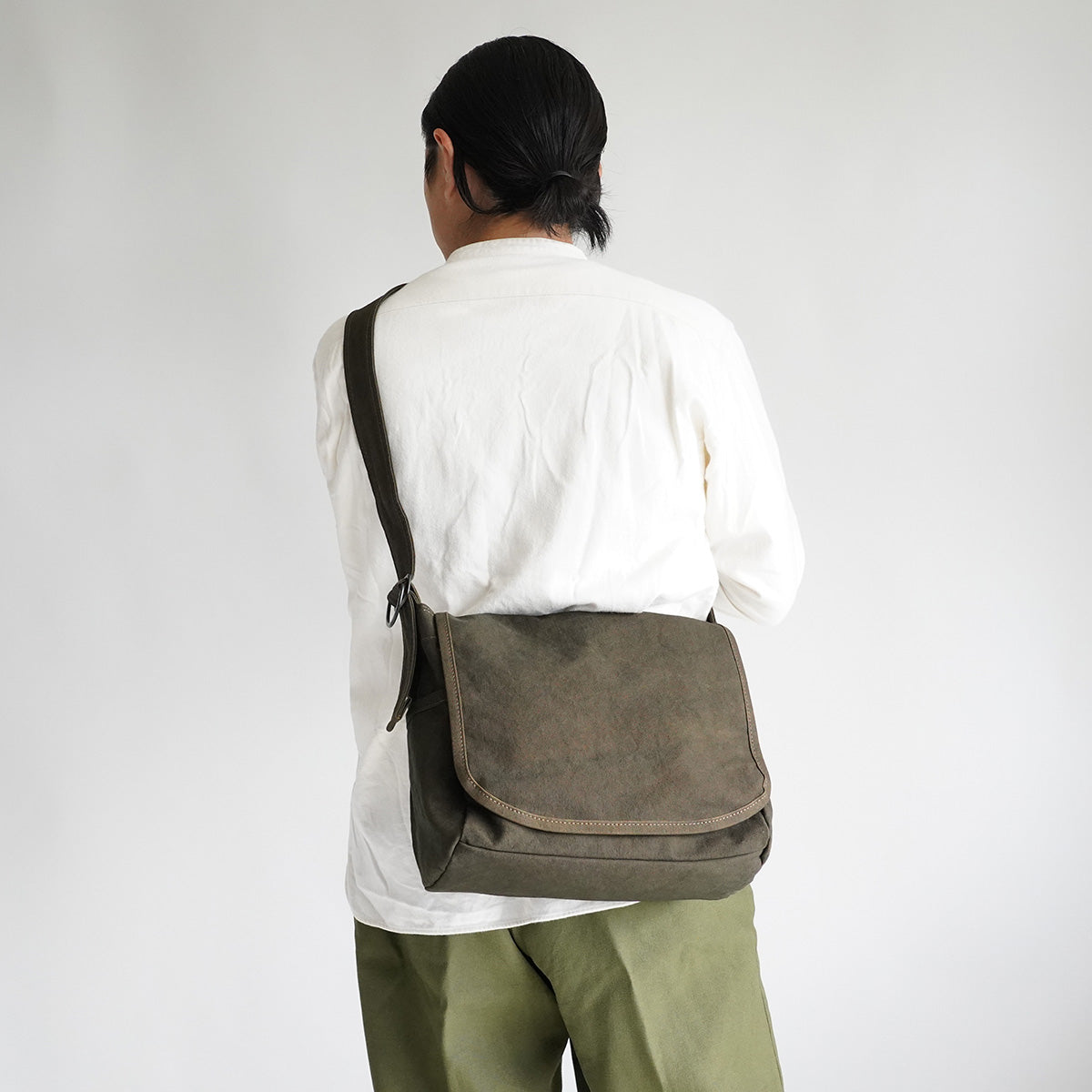 KUROSABI - Black Rust Dye - Flap Shoulder Bag M GRN9601