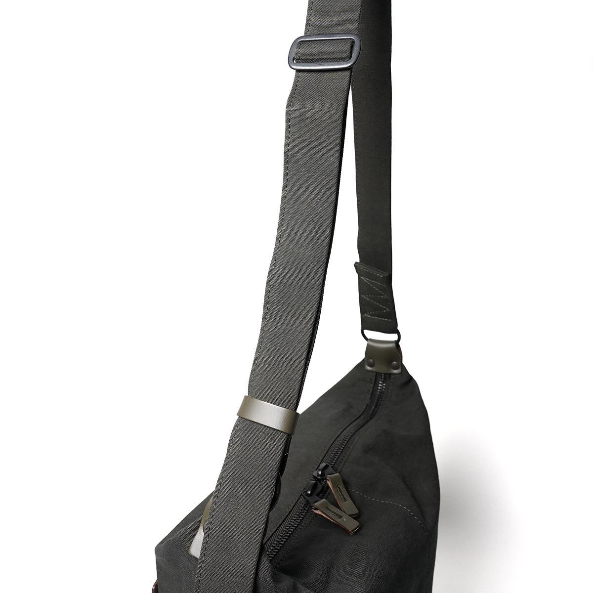 KUROSABI-黒さび染め- ショルダーバッグ GRN9605