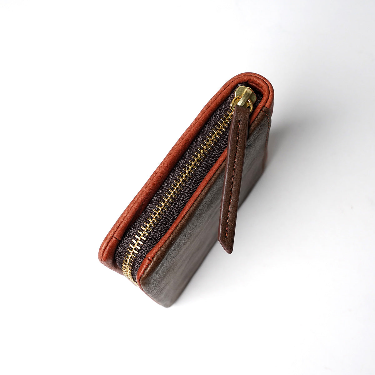 Full Chrome Wash Round Zipper Bifold Wallet HRD402