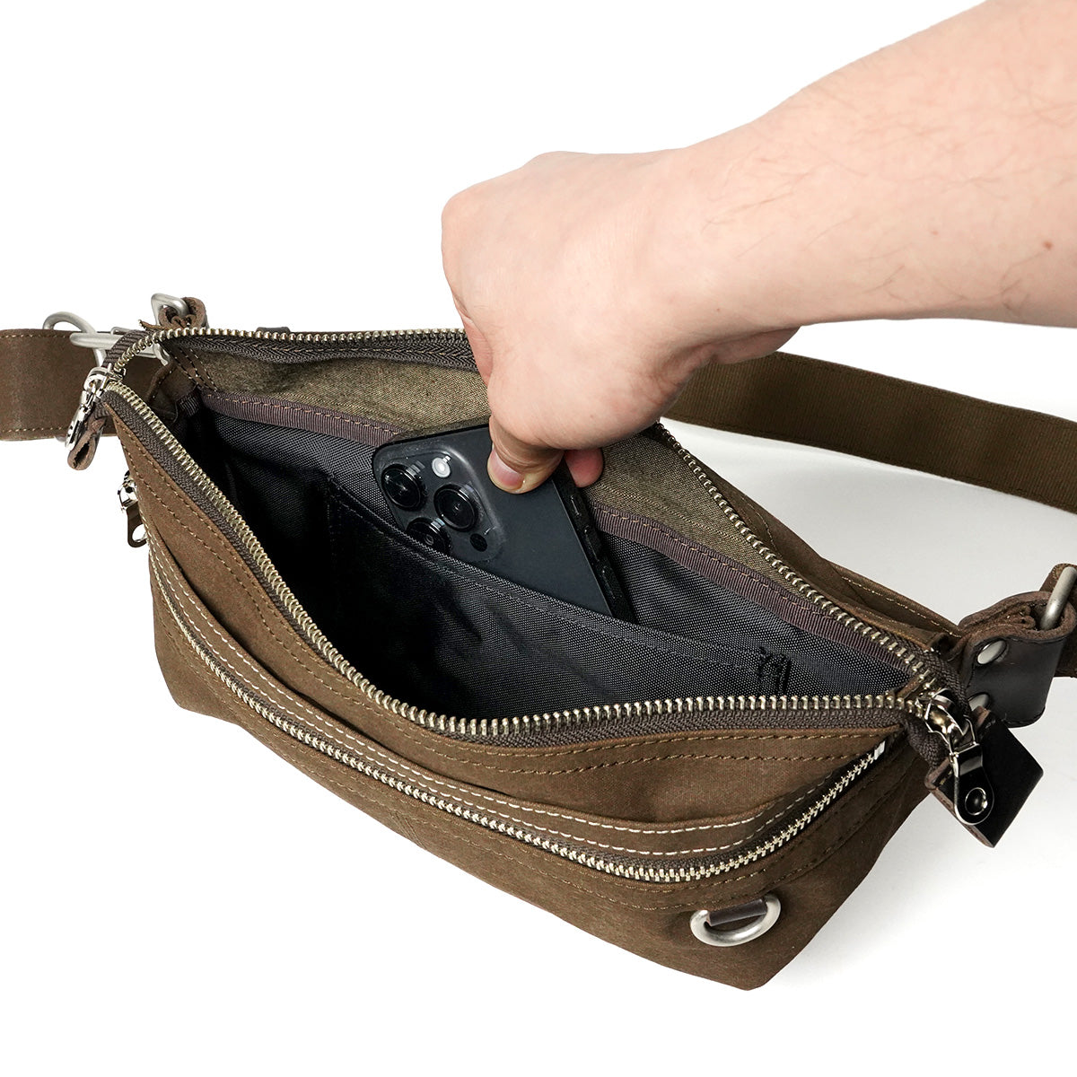 Shelter Duck Body Bag INS600