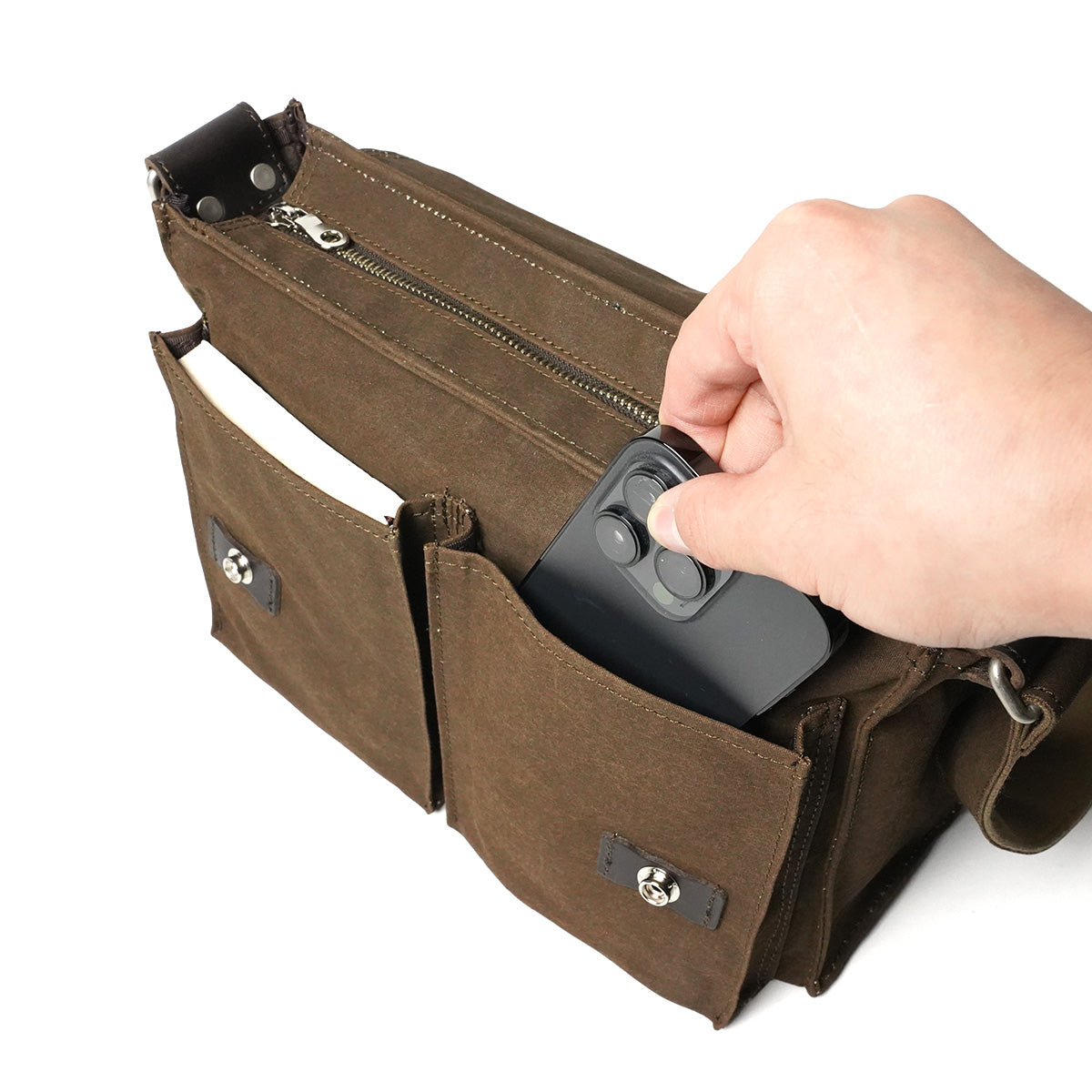 Shelter Duck Horizontal Shoulder Bag (S) INS602