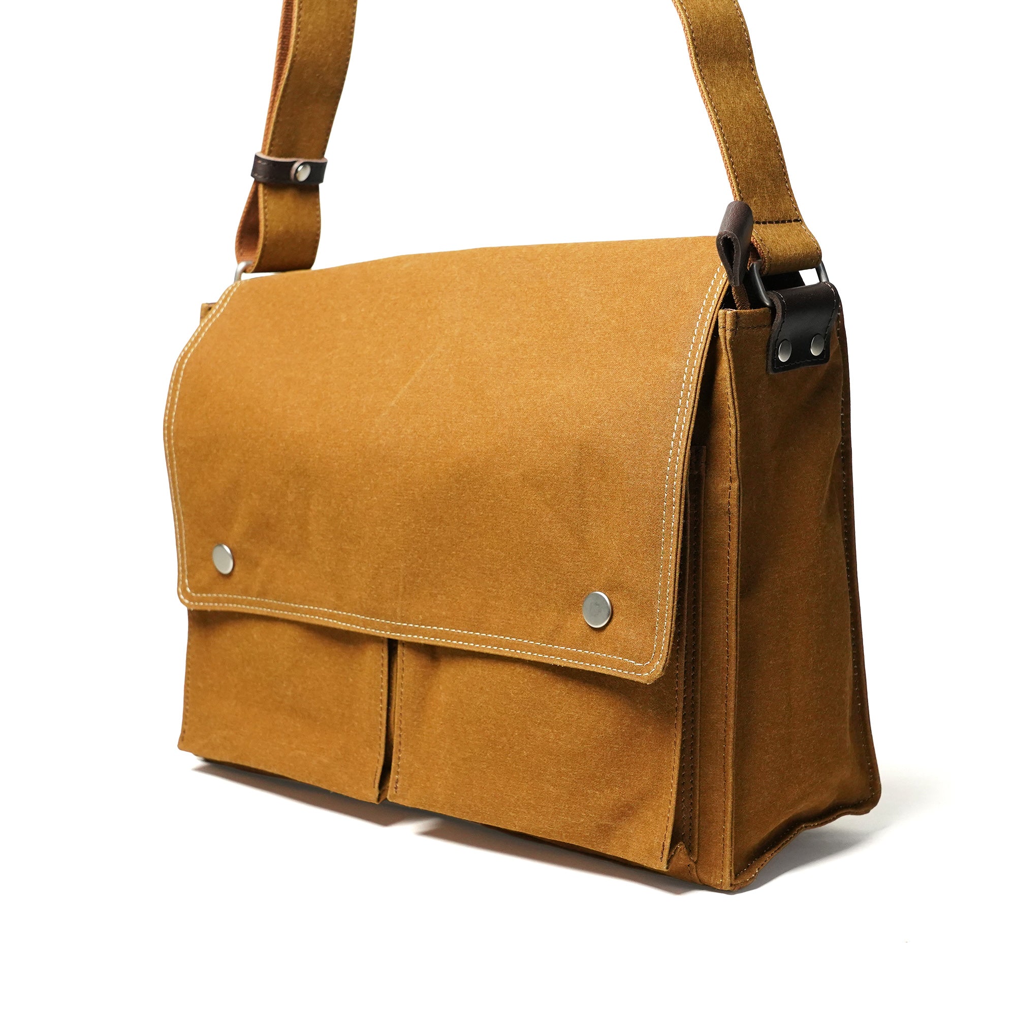 Shelter Duck Horizontal Shoulder Bag (L) INS603