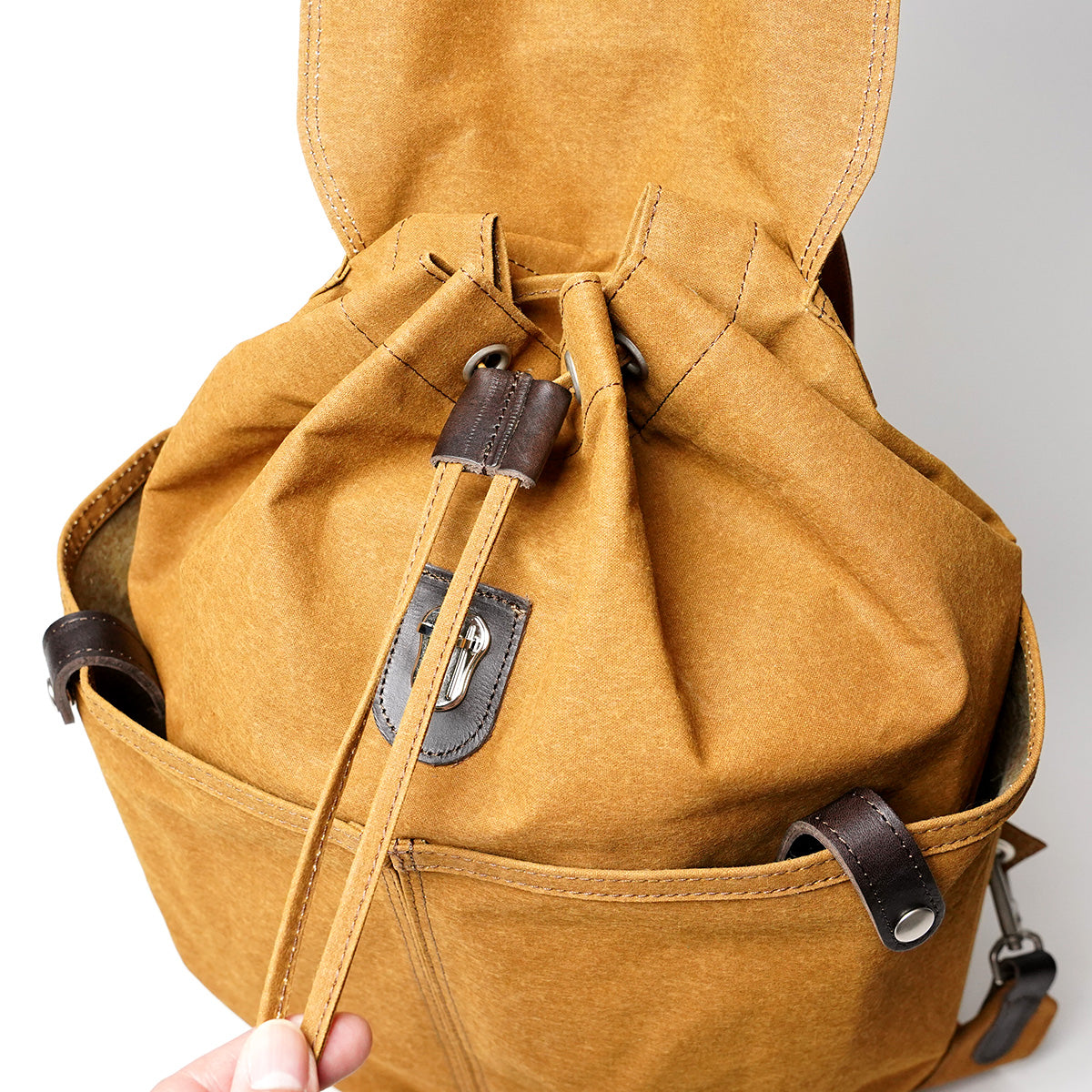 Shelter Duck Backpack INS604