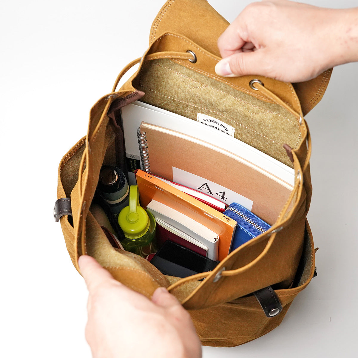 Shelter Duck Backpack INS604