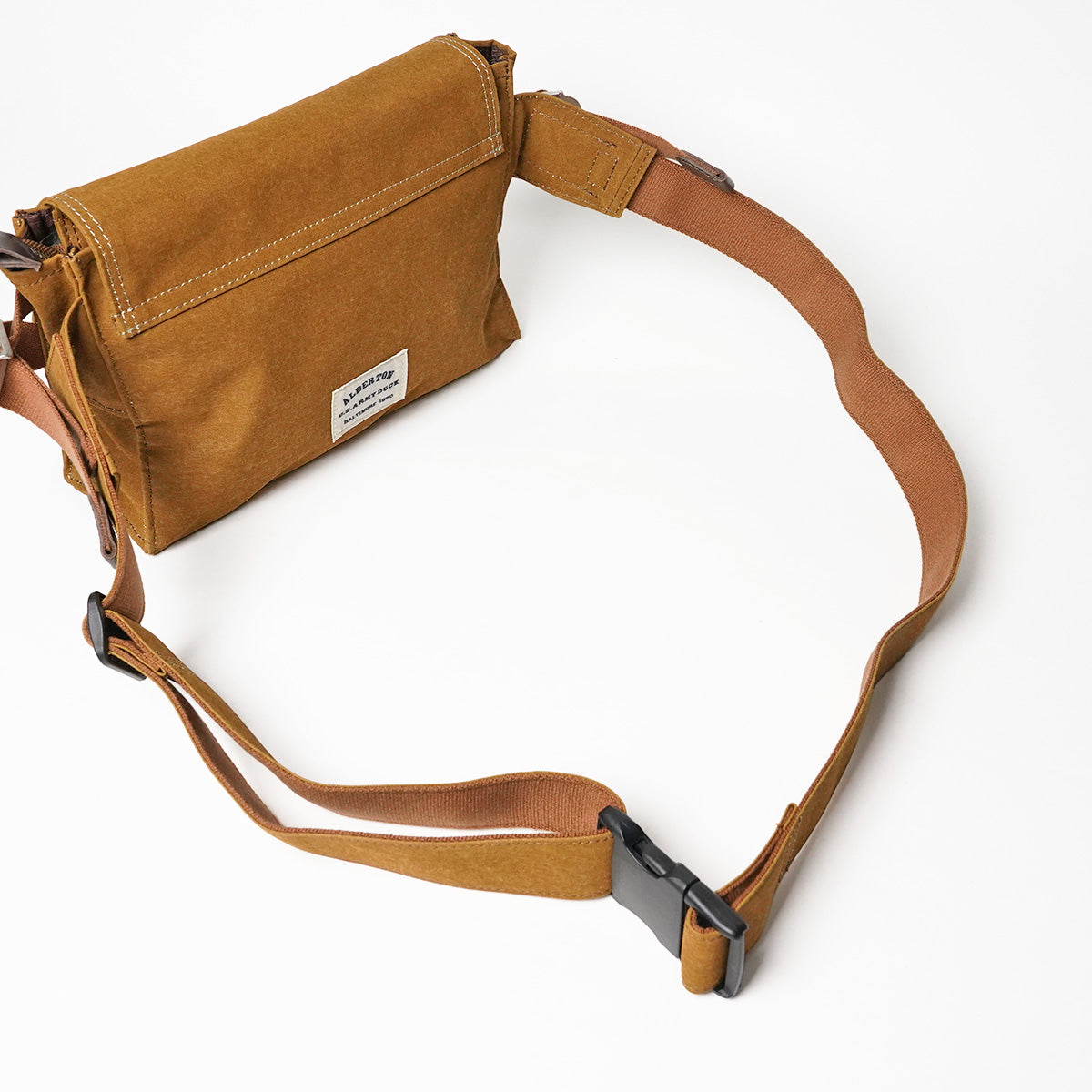 Shelter Duck Body Bag INS605