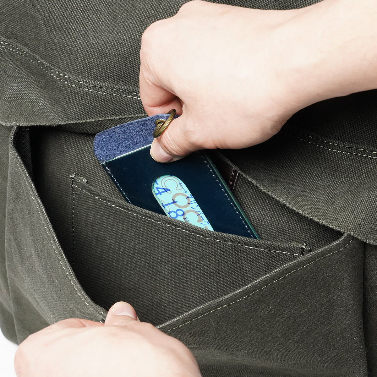 6号帆布×厚口ヌメ ハンドル付きエディターズバッグ KBS428