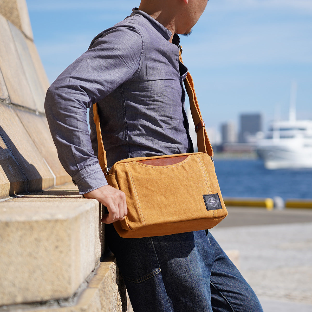 21oz アーミーダック スクエアショルダーバッグ KOG303