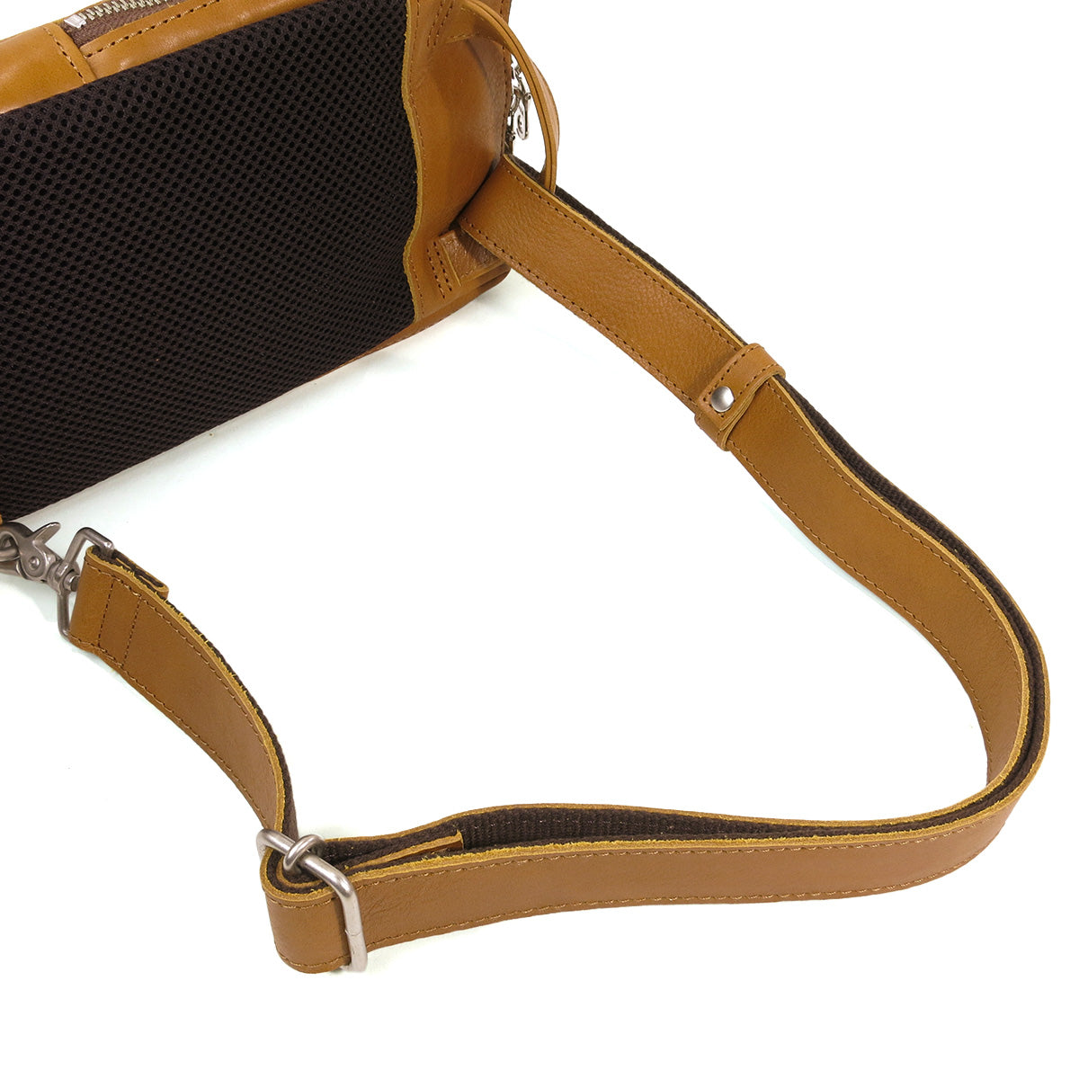 SLANTING -スランティング- タテ型ボディバッグ S KOT1007