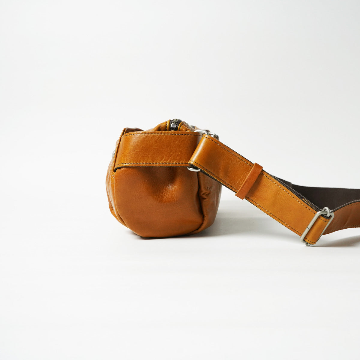 フルクローム ボディショルダーバッグ KOT850