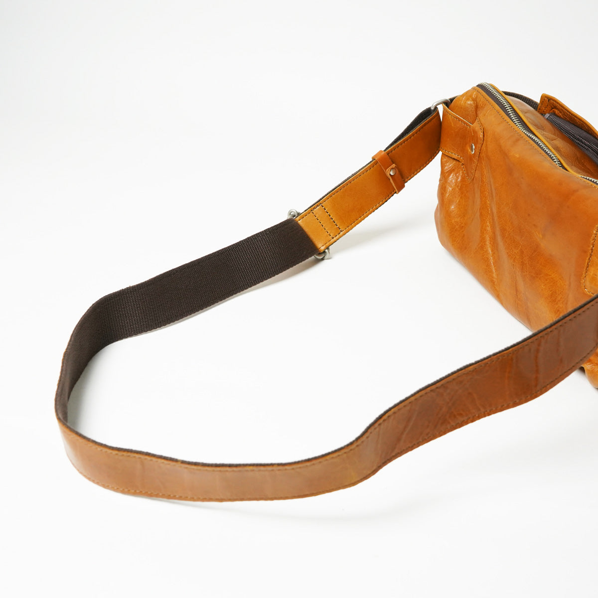 フルクローム ボディショルダーバッグ KOT850