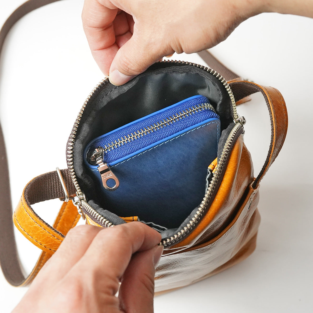 フルクローム ミニショルダーバッグ KOT851