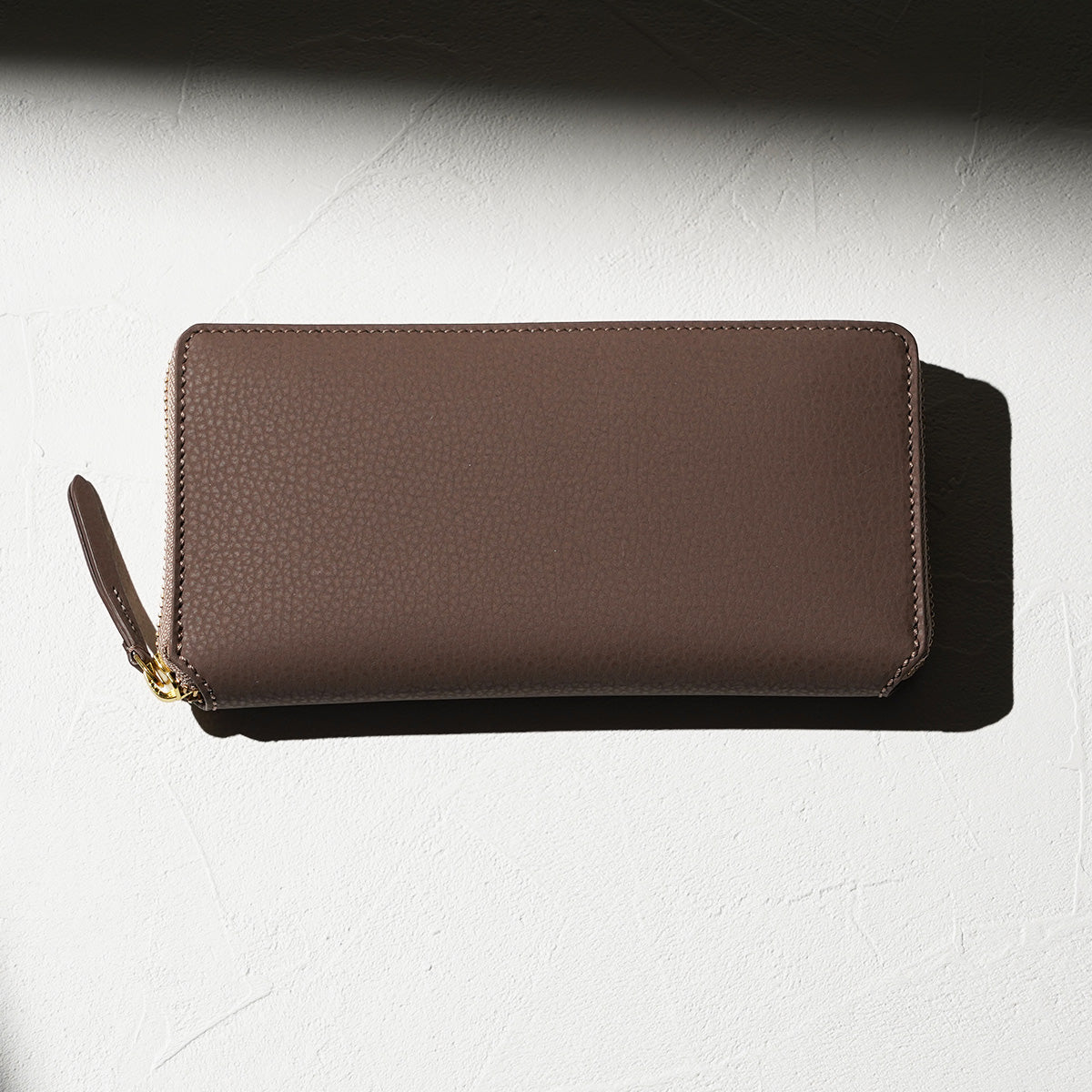 エンボス リサイクルレザー ラウンドファスナー長財布 LZKM140