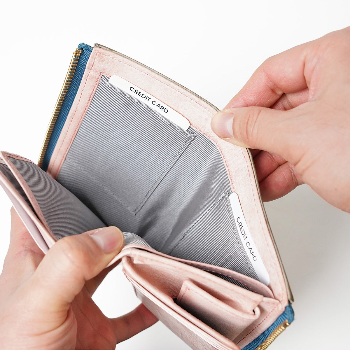 Alaska Leather Half Wallet SZKM34