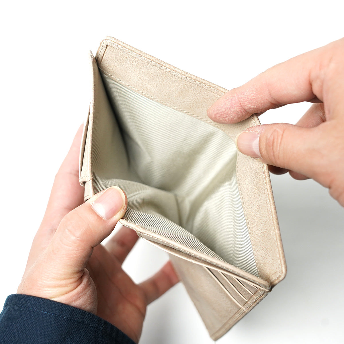 FOG Leather Thin Half Wallet LZYS7005