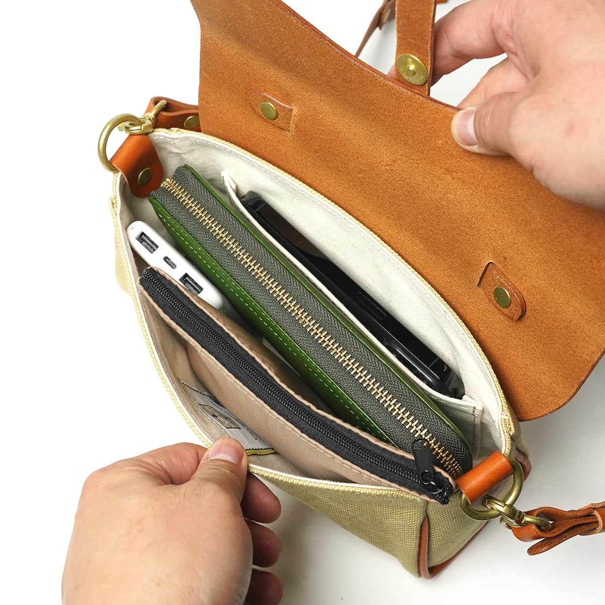 防水ドゥーマン フラップ付きミニショルダーバッグ SMIC022m