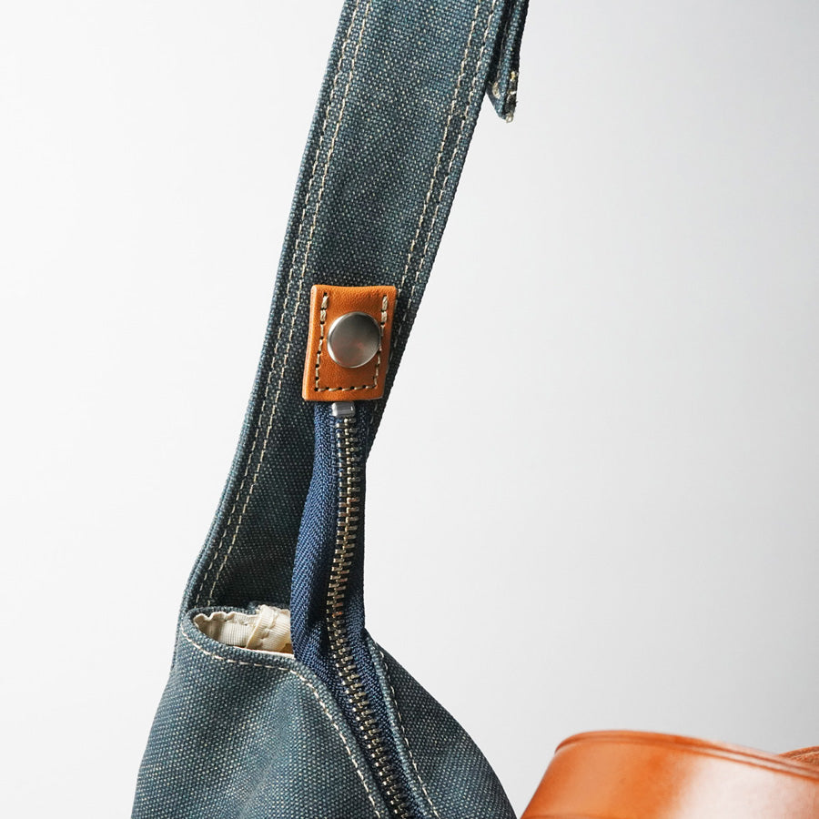 フェイス エディターズバッグ YNM1308