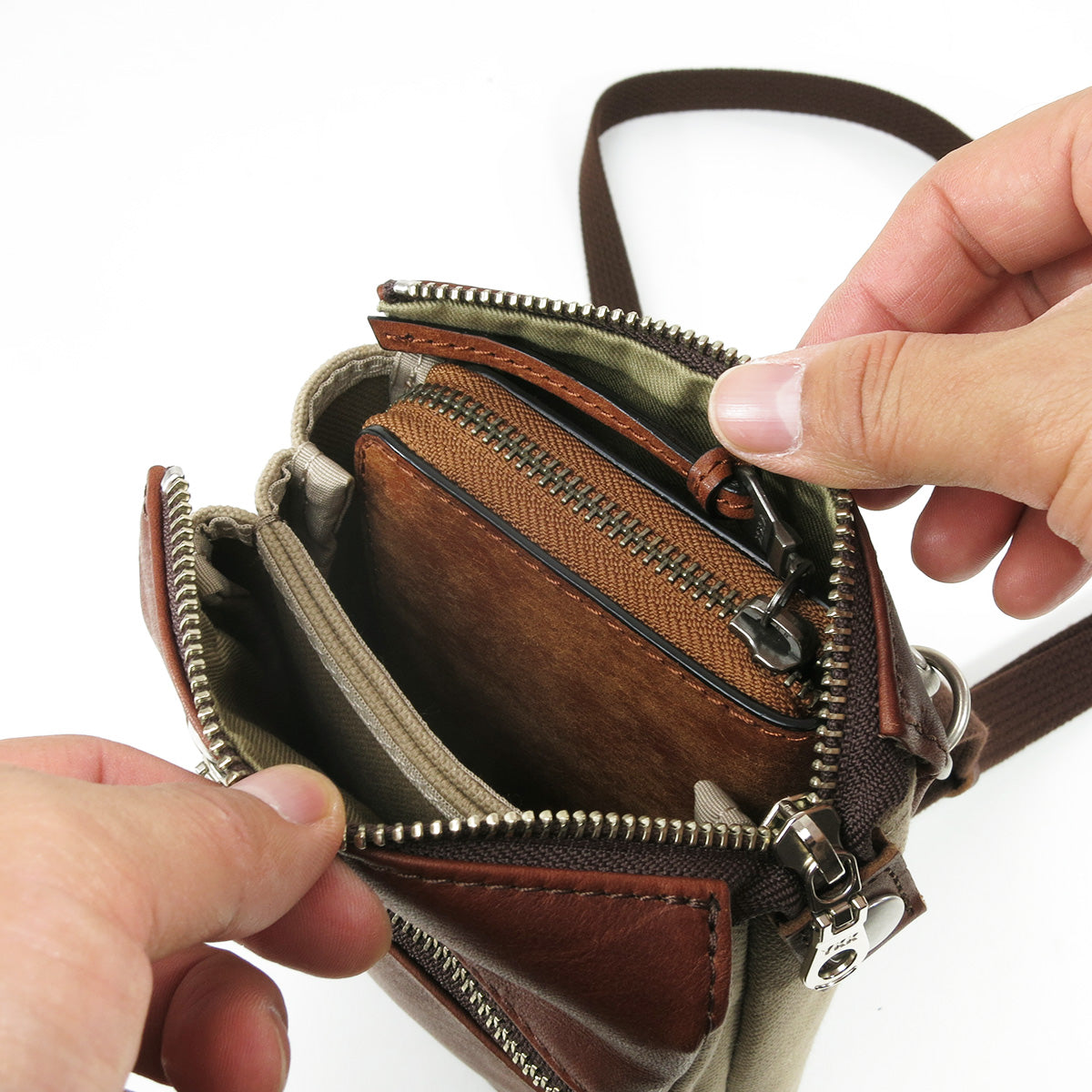 グローブレザー ミニショルダーバッグ YNM224