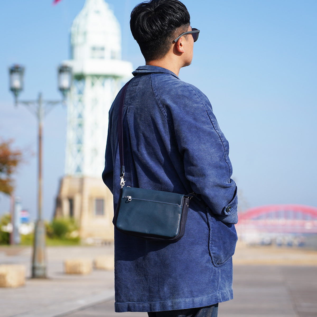 グローブレザー ヨコ型ミニショルダーバッグ YNM233