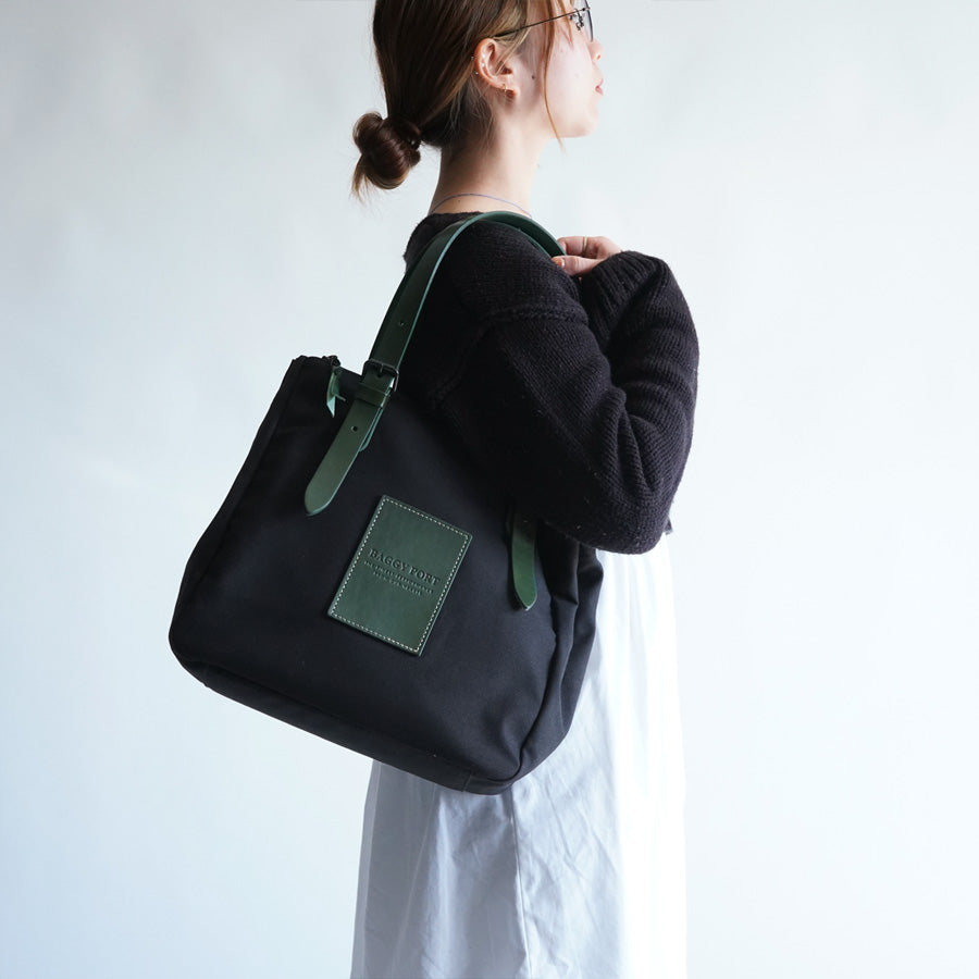 BLACK - Black - Tote Bag M YNM418