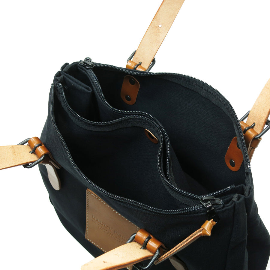 BLACK - Black - Tote Bag M YNM418