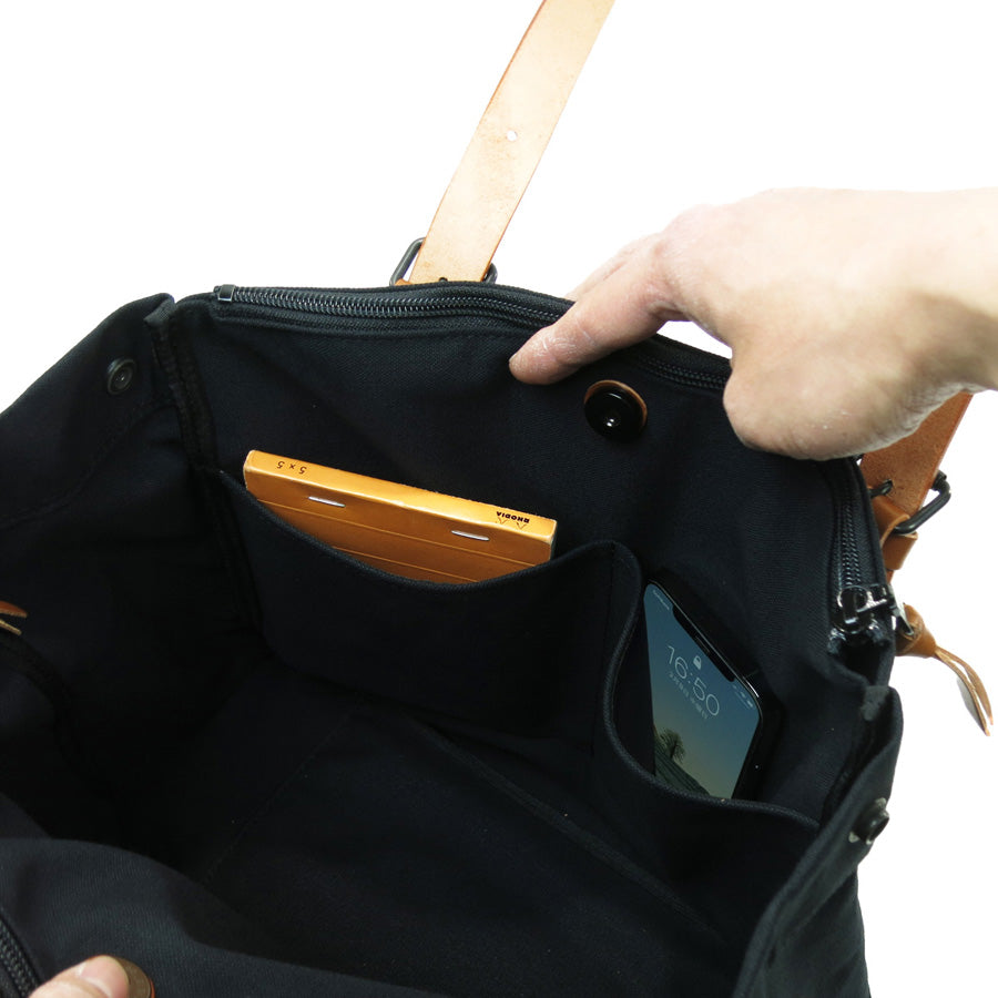 BLACK - Black - Tote Bag M YNM418