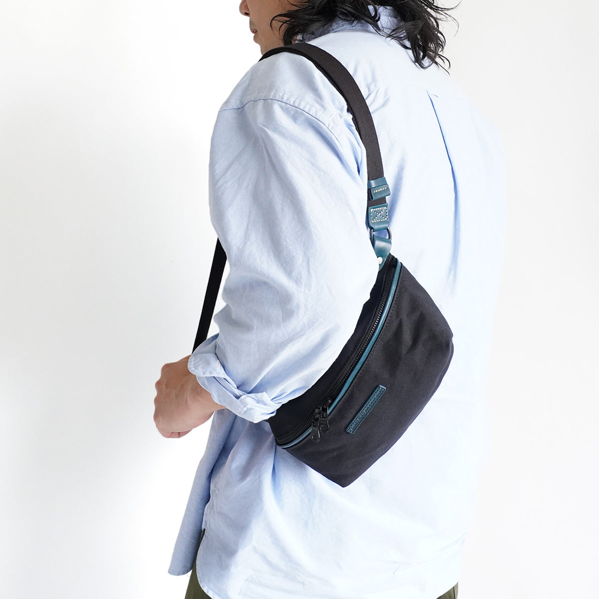 BLACK - Black - Mini Body Bag YNM428