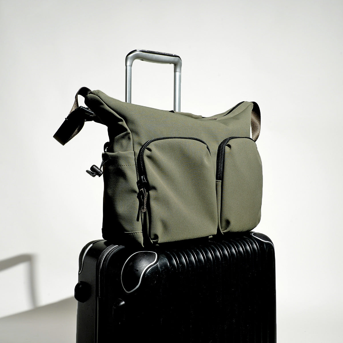 MINOTECH -Minotech Layer- Shoulder Bag, Large, YNM5605