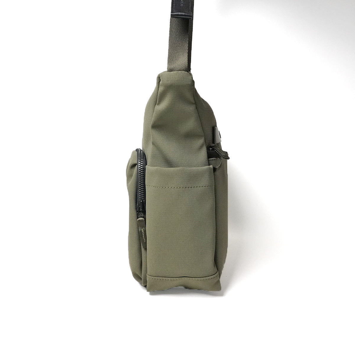 MINOTECH -Minotech Layer- Shoulder Bag, Large, YNM5605