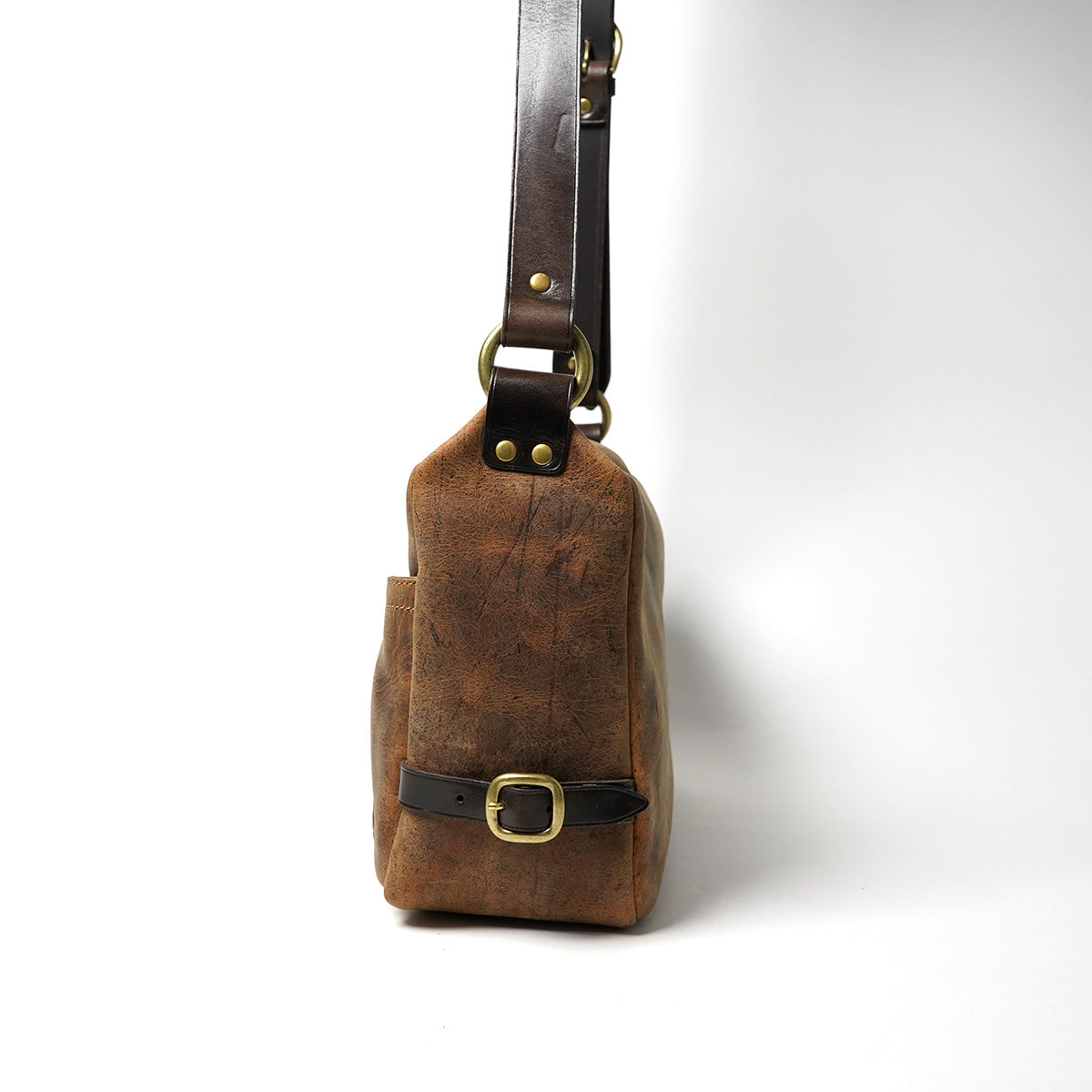 KUDU -クードゥーレザー- ショルダーバッグ ZKM9000