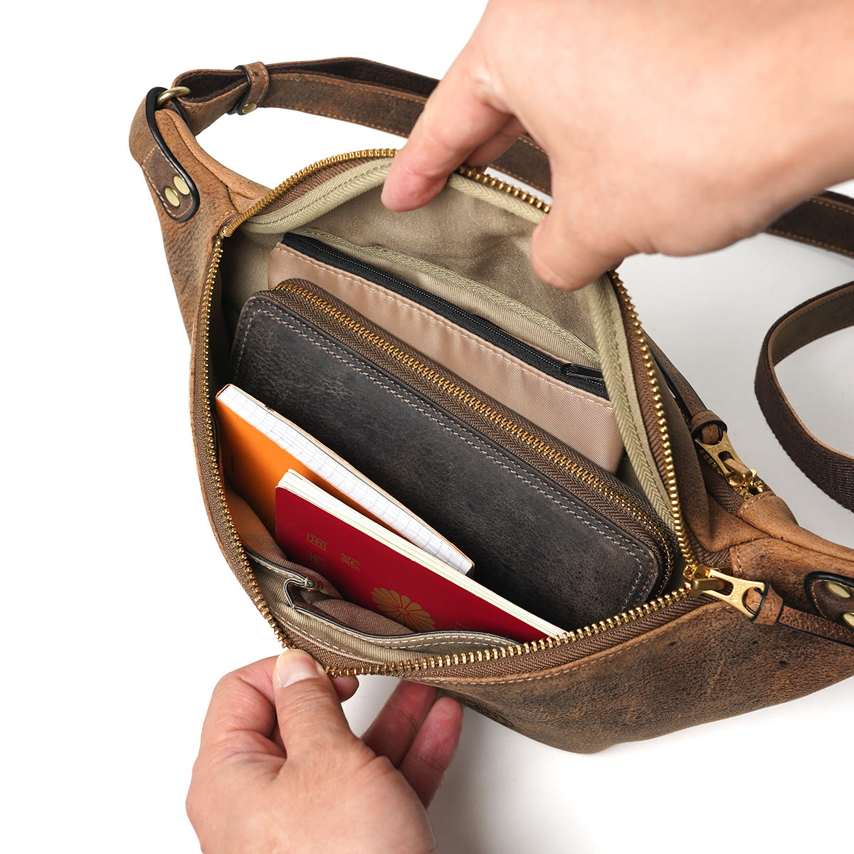 KUDU -Kudoo 皮革- 屍包 ZKM9005