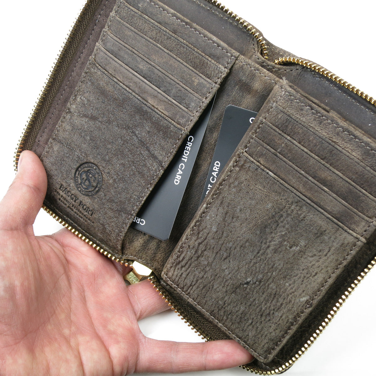 KUDU -Kudoo 皮革-圓形拉鍊半皮夾 ZKM901