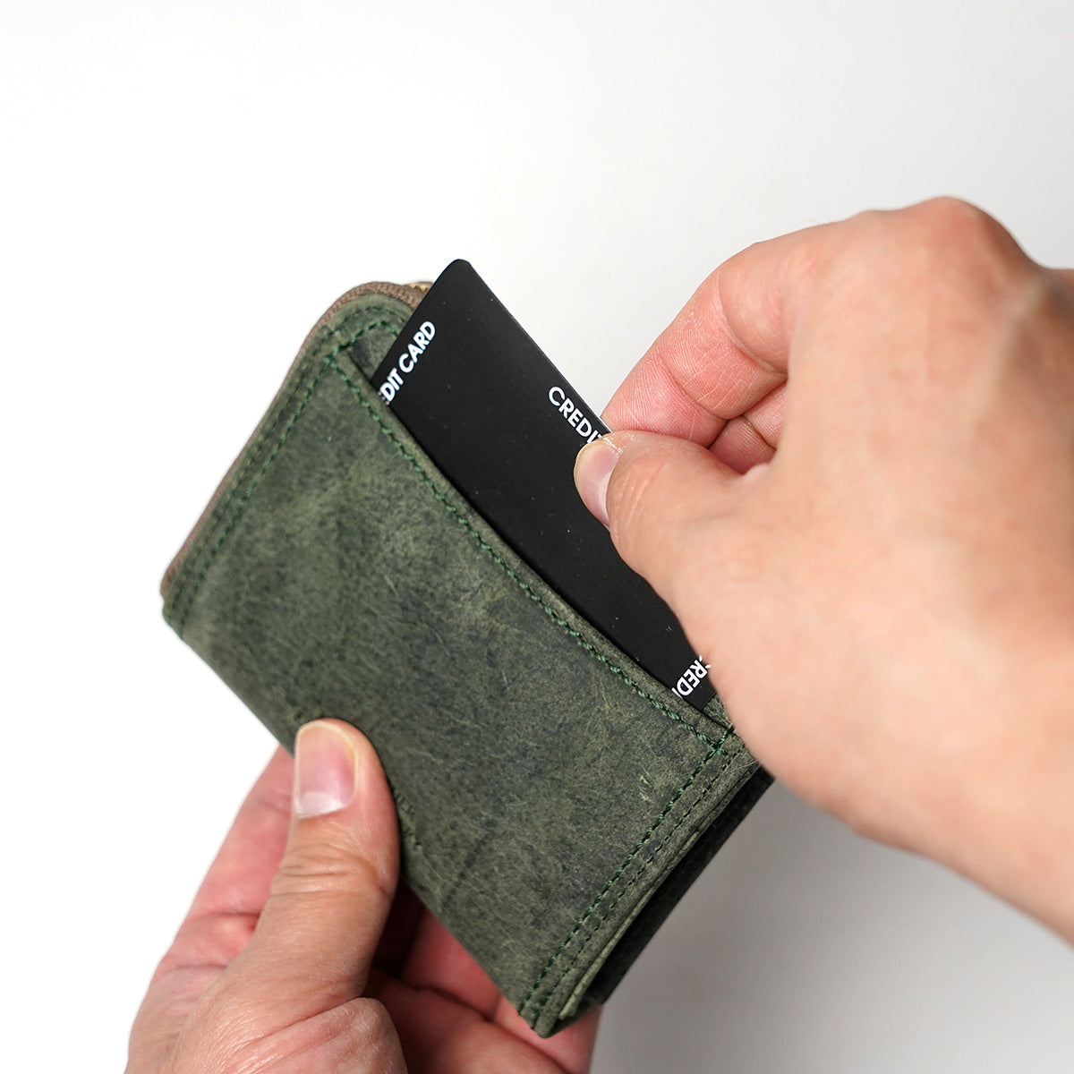KUDU - Kudu Leather - L-shaped zipper compact wallet ZKM905