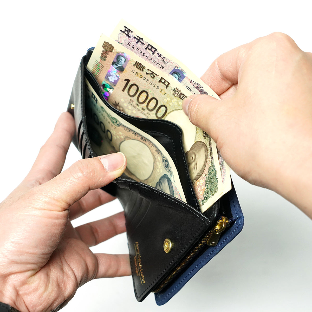 Indigo-dyed nubuck compact half wallet ZYS492