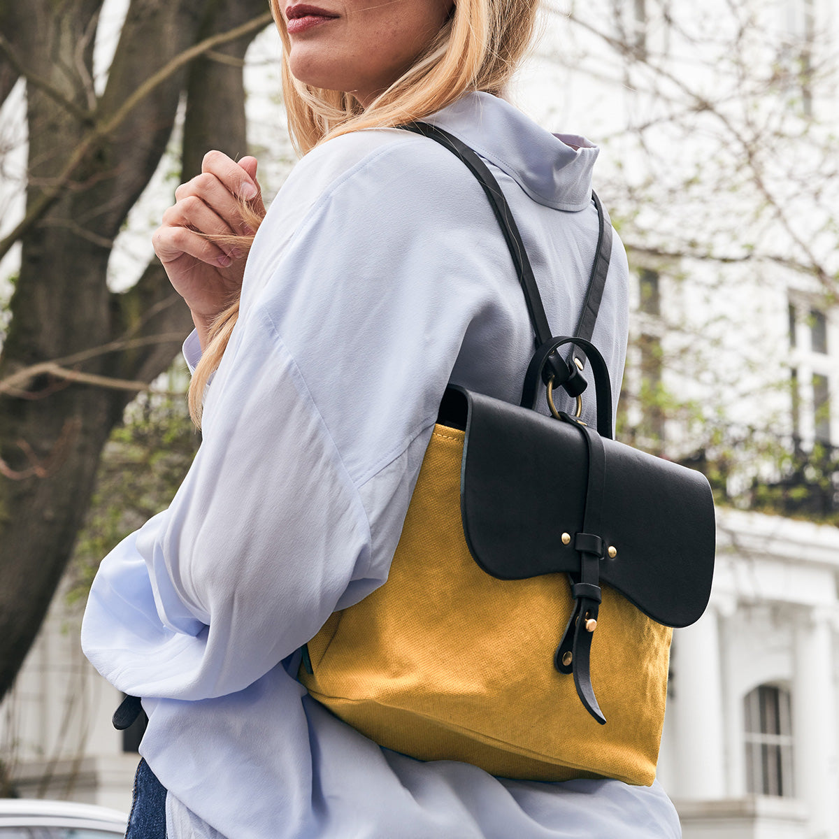 防水ドゥーマン フラップ付きミニリュックサック SMIC018m