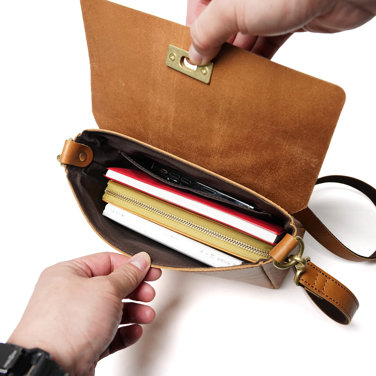 【BLUE LABEL】ミニキュロット金色バックル付き BLUE LABEL】ミニキュロット金色バックル付き - メルカリ