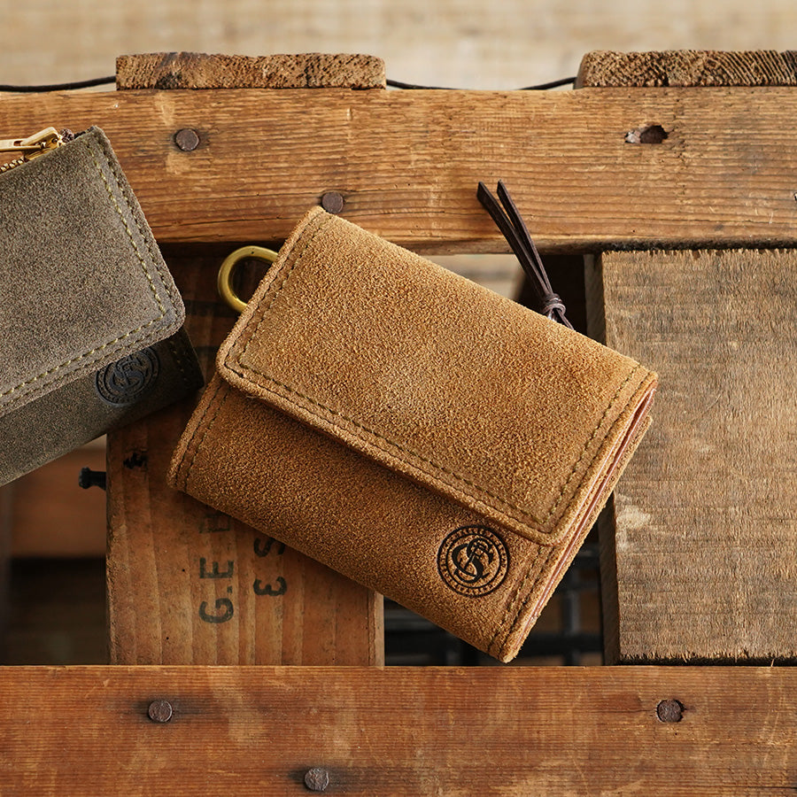 Oil suede tri-fold wallet FZKM14