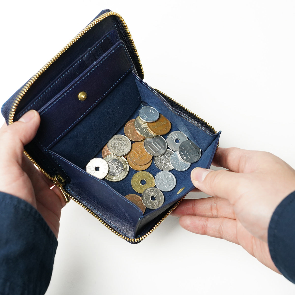 藍染め×象革 ラウンドファスナー ハーフ財布 HRD1001