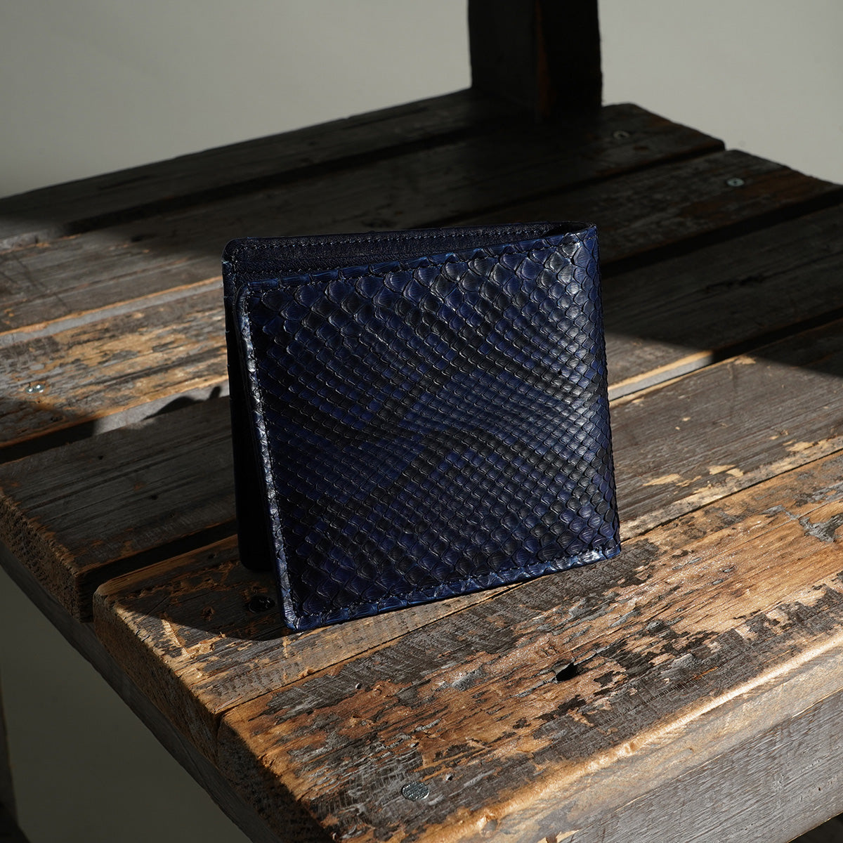 Indigo dyed x snake leather bifold wallet HRD2003