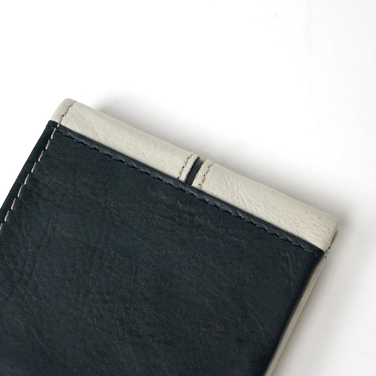 Full Chrome Wash Bifold Wallet HRD408