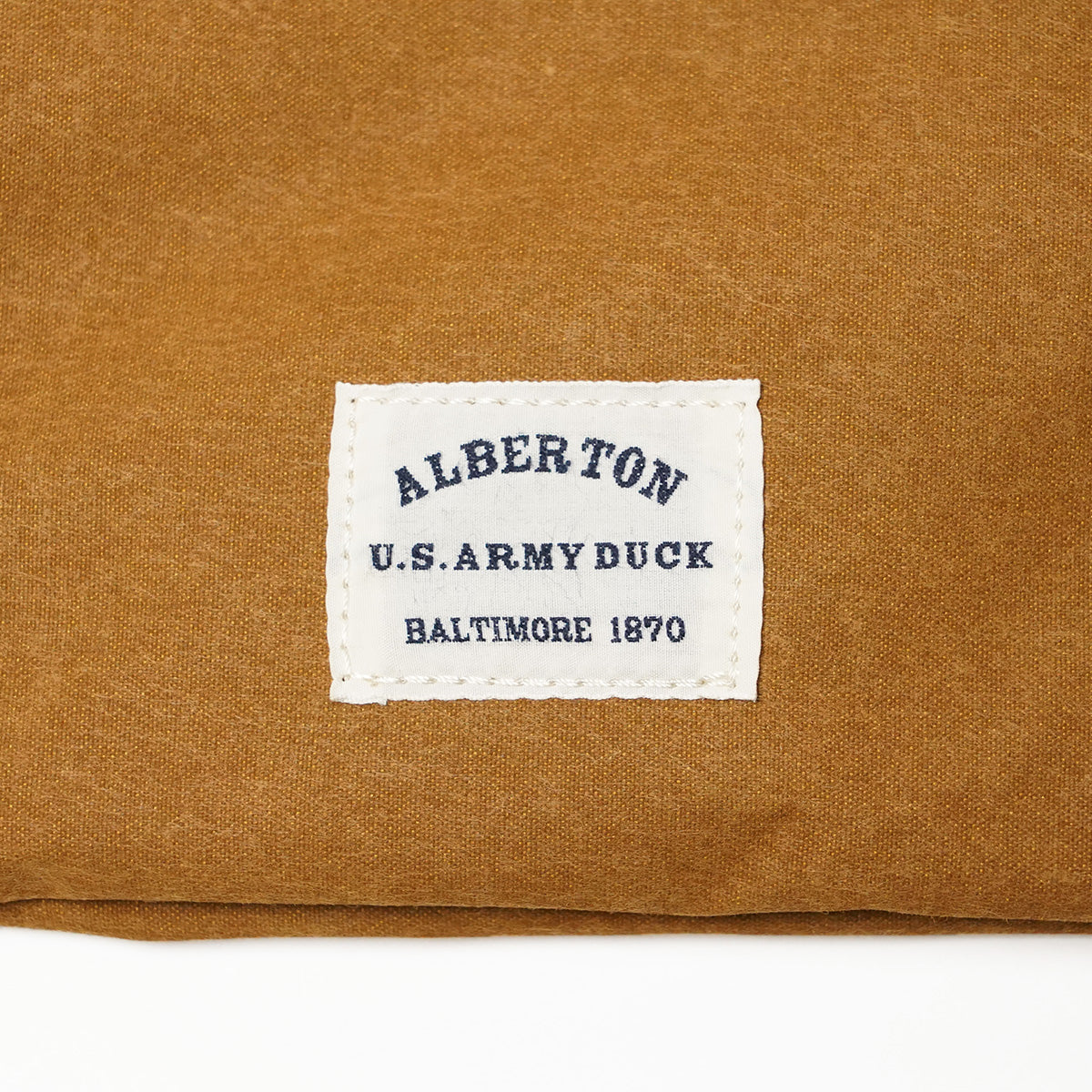 シェルターダック ボディバッグ INS605