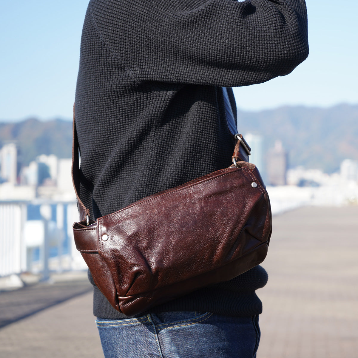 フルクローム ボディショルダーバッグ KOT850