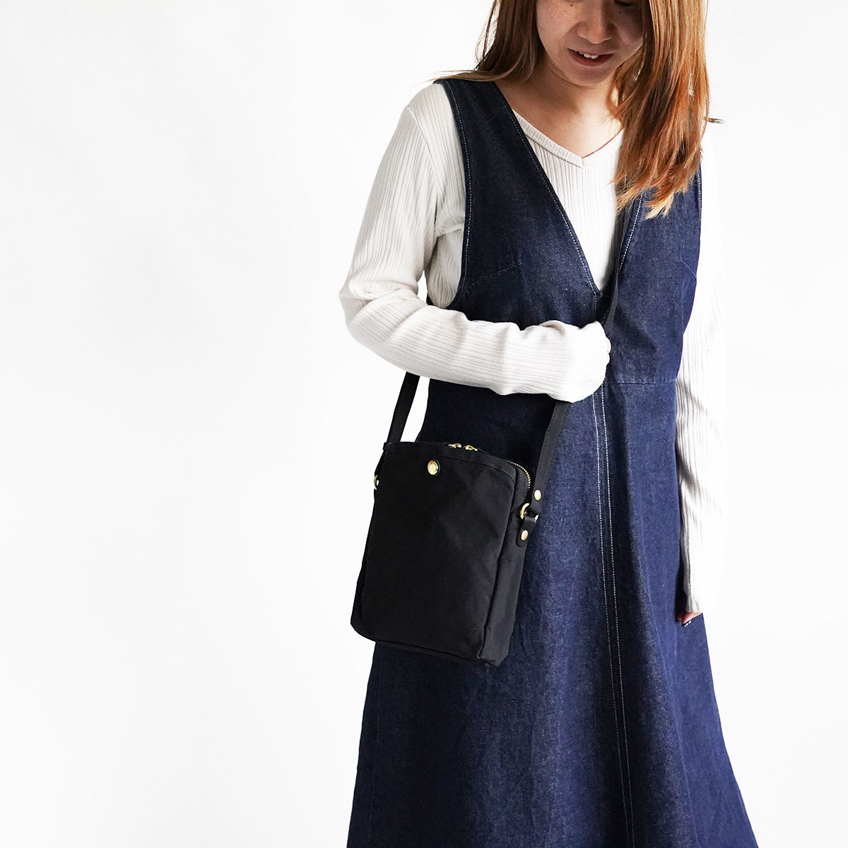 MIGAL - Vertical Mini Shoulder Bag LGRN2900