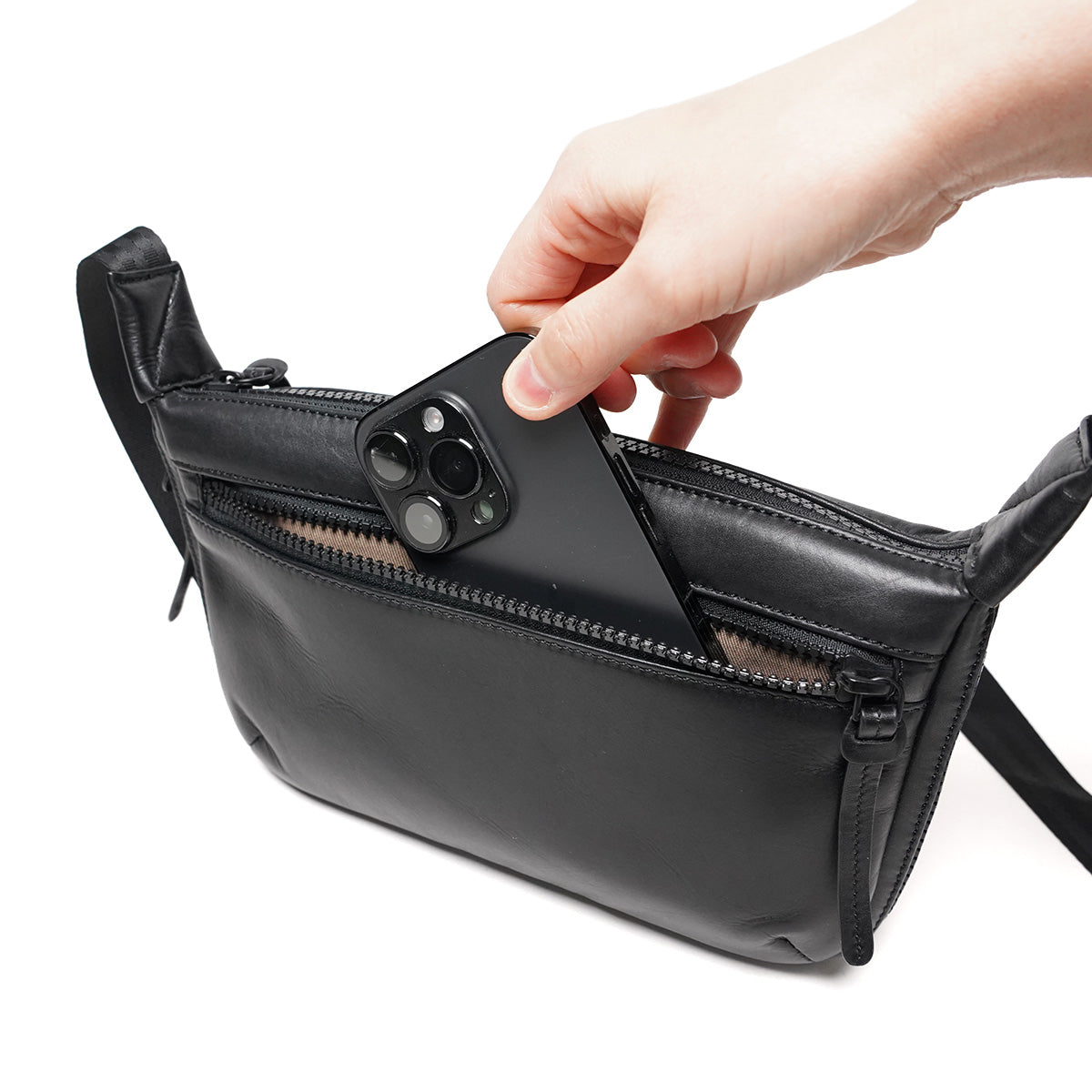 グロッシー 拡張式 ヨコ型 ショルダーバッグ S LZKM1501